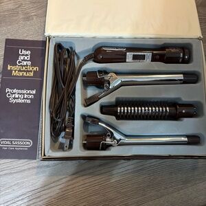 VTG Vidal Sassoon Curling Brush/Iron Travel Set w/Case Model VS 125 Never Used